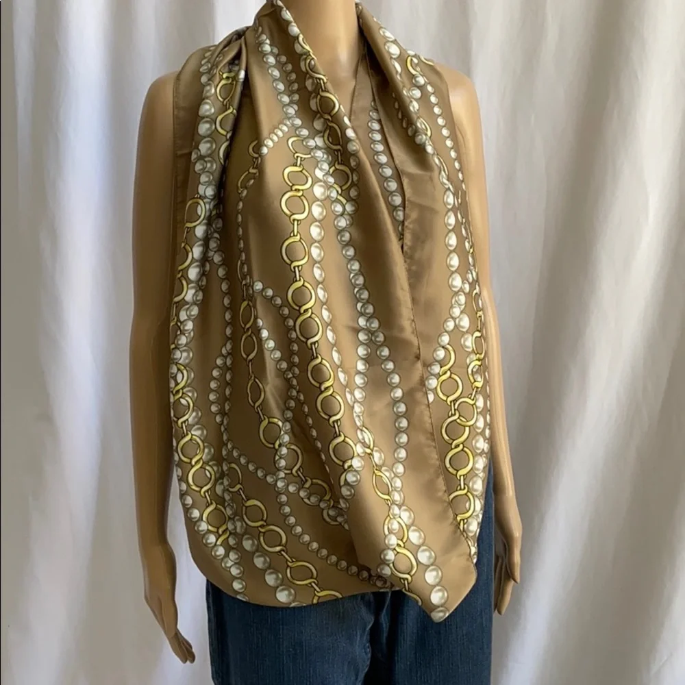 Italian Infinity Scarf - Picture 1 of 2